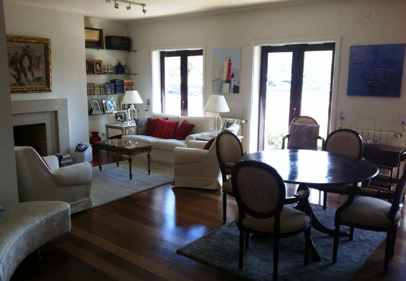 Apartment in Lisbon - LS Firmino Miguel