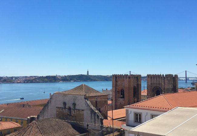 view of the Sé Cathedral from the balcony of the Lisbon rental apartment 