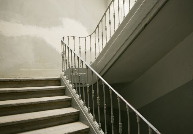 Large typical and prestigious stairwell in the heart of Chiado in Lisbon