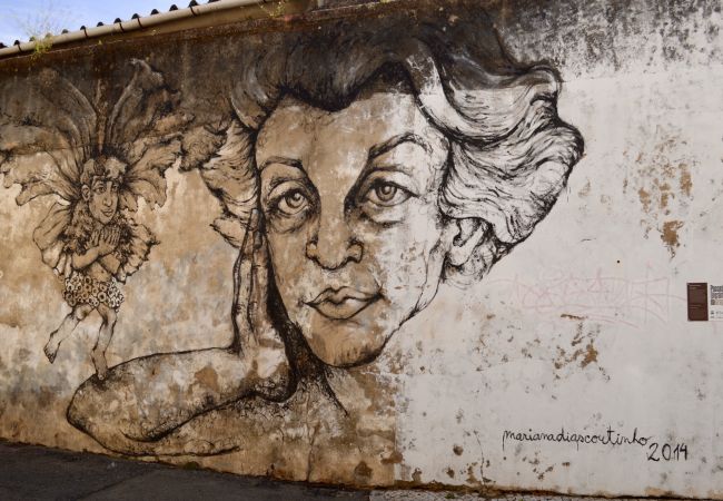 Street art in the district of Graça, district of the historic center