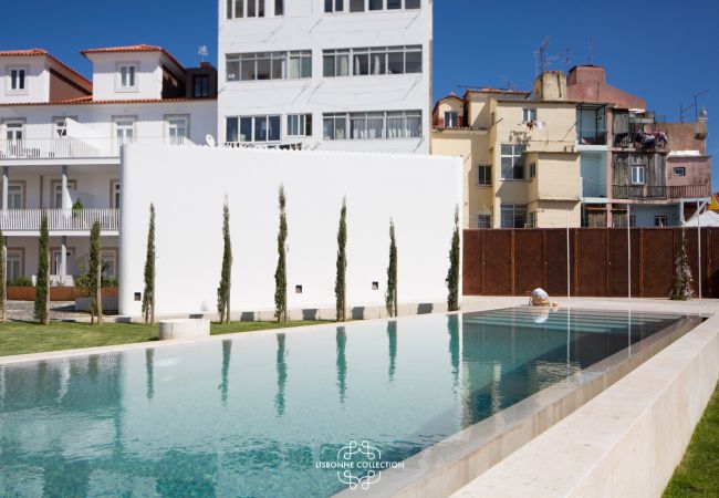 Apartment in Lisbon - Designer´s Apartment with Parking and swimming pool 58 by Lisbonne Collection 