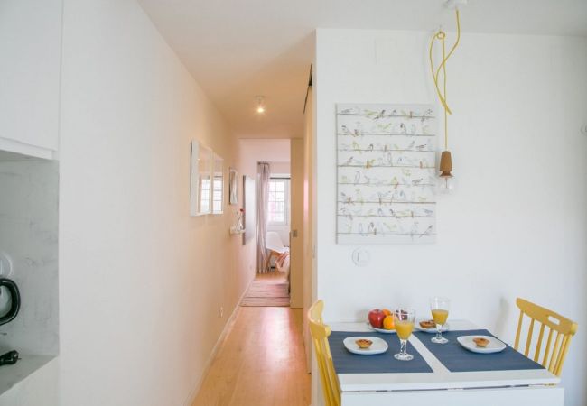 Apartment in Lisbon - Cosy One Bedroom apartment 89 by Lisbonne Collection