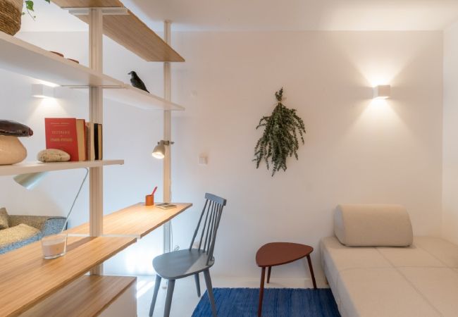 Apartment in Lisbon - Modern and hidden central apartment 90 by Lisbonne Collection
